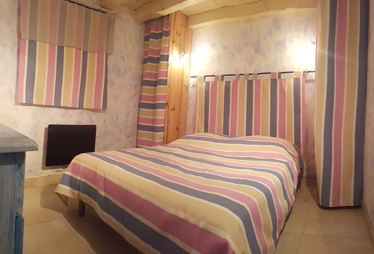 Mes Maisons à La Pinède Casa de Férias *